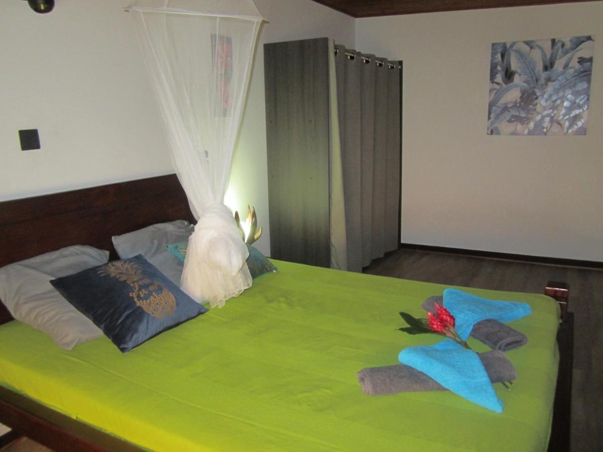 Le Colibri Ble Villa Sainte-Anne Exterior foto