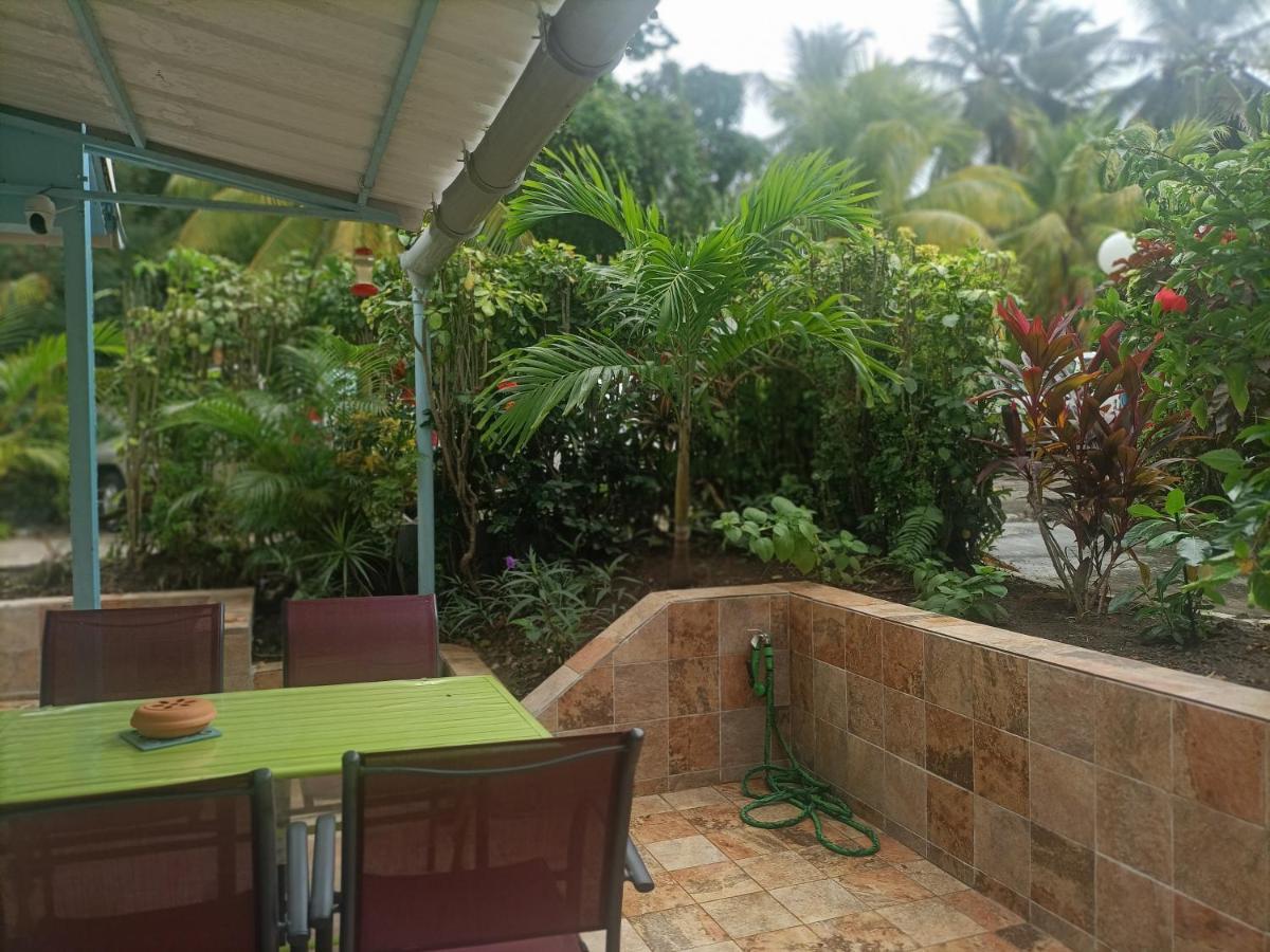 Le Colibri Ble Villa Sainte-Anne Exterior foto
